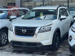 نیسان پاسفایندەر